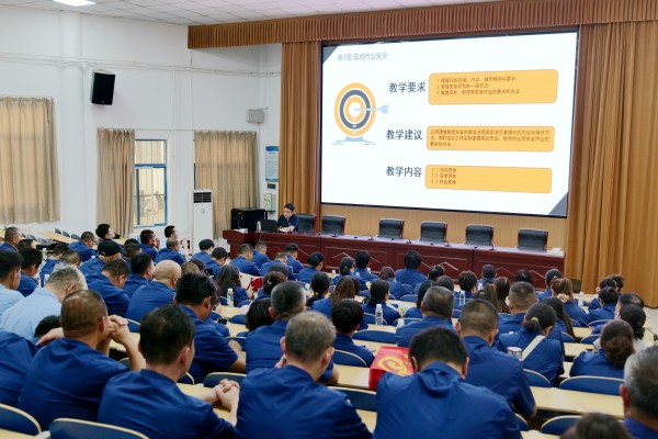 conew_10 培训认定破万人，社会服务能力持续增强.jpg